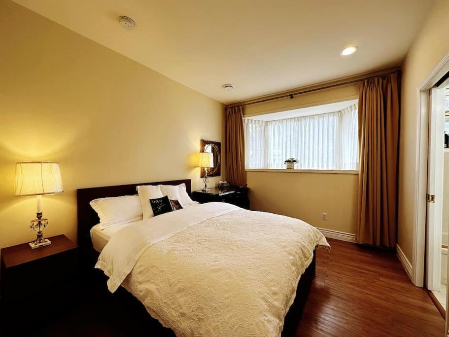 Super Cosy 8Bed & 6Bath In Vancouver Heart Near To Airport And Downtown Exterior foto
